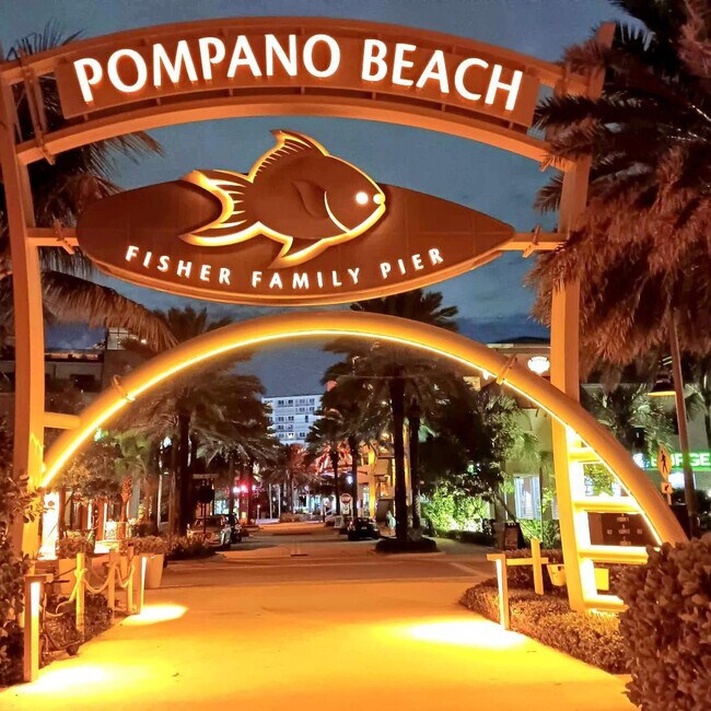 Building Photo - 1421 S Ocean Blvd