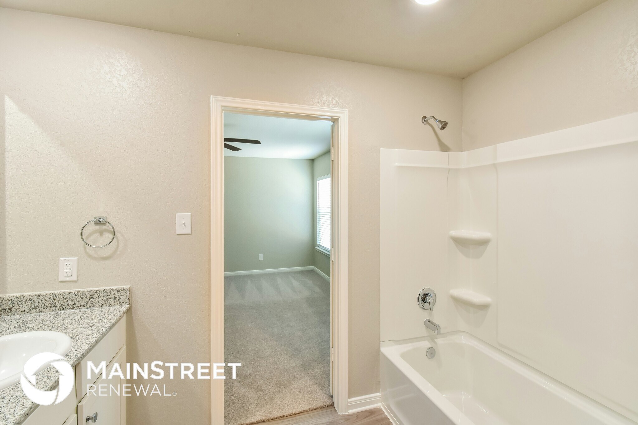 Building Photo - 3123 Begonia Bend