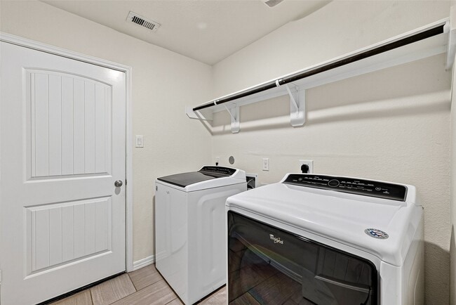 Building Photo - 4631 Stolz Trail