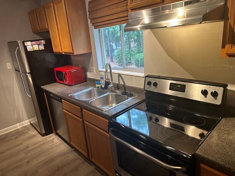 Primary Photo - 507 NW 39th Rd
