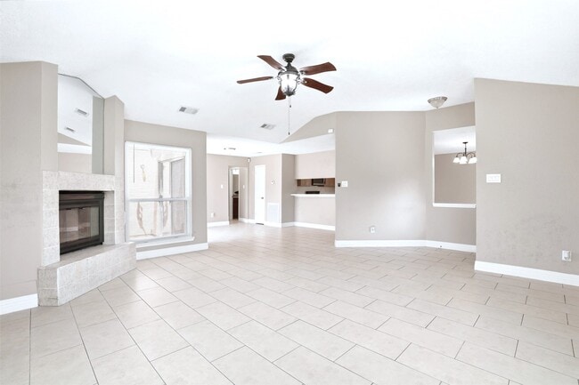 Building Photo - 7502 Addicks Clodine Rd