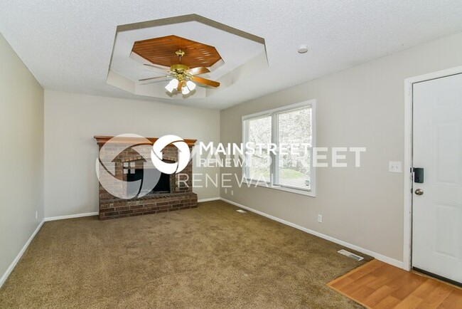 Building Photo - 505 NW Willow Dr