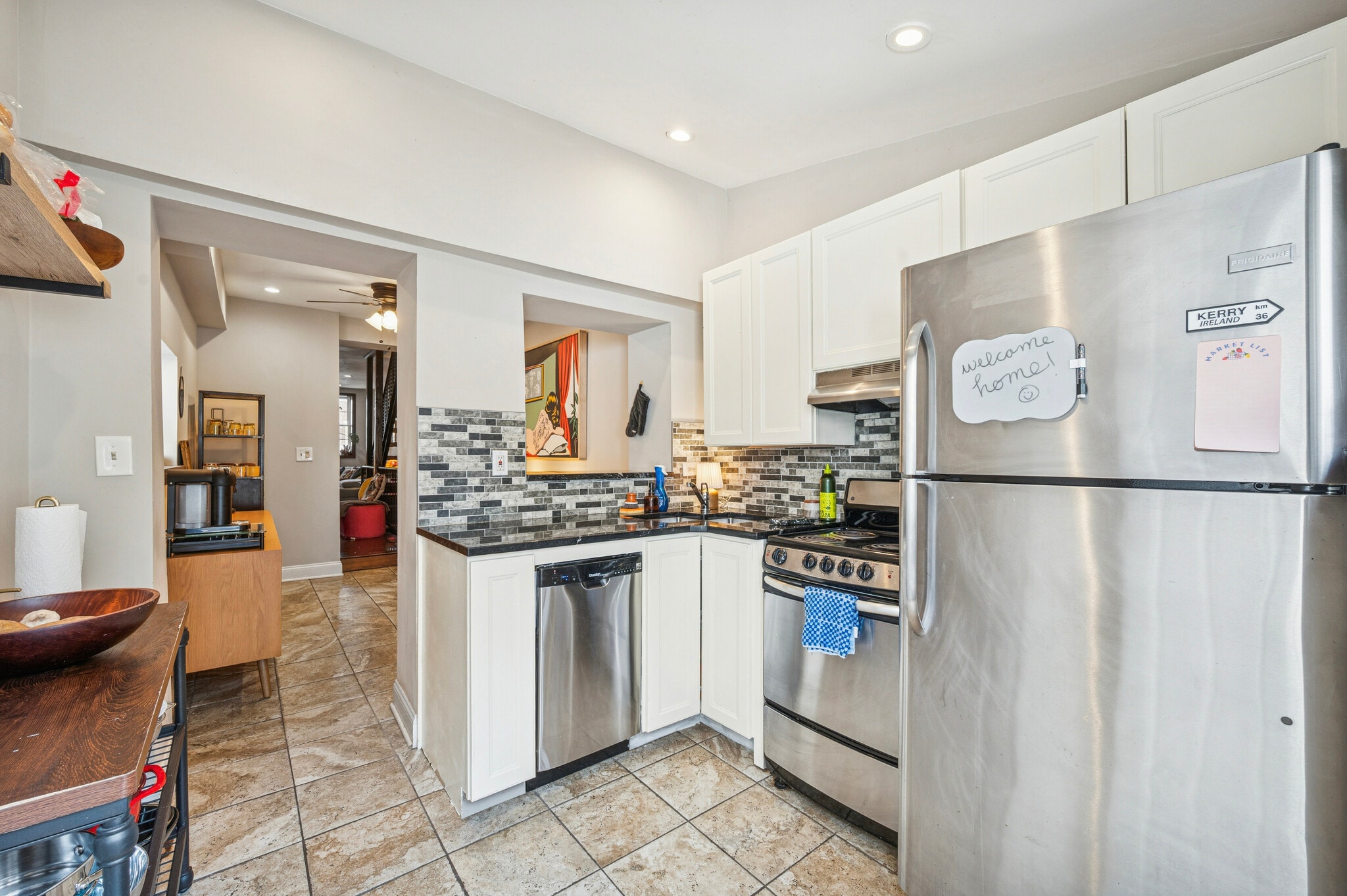 Building Photo - 2034 E Huntingdon St