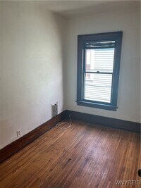 Building Photo - 352 Auburn Ave