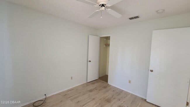 Building Photo - 428 Sandpiper Ct