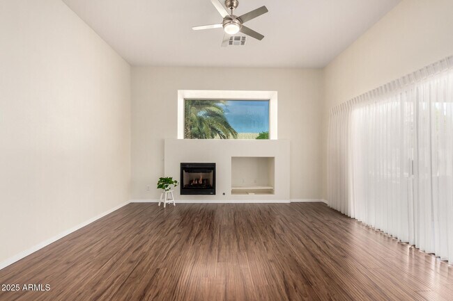 Building Photo - 15060 W Monterey Way