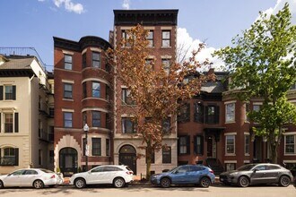 Building Photo - 26 Montgomery St