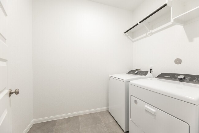 Building Photo - 13118 Everpine Trl