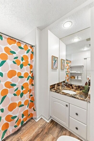Building Photo - 4017 Triggerfish Dr