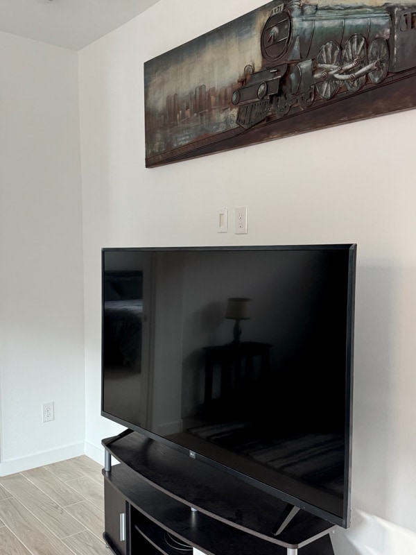 Building Photo - 9526 W Avalon Dr