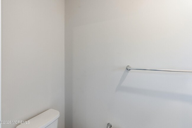 Building Photo - 604 Cyprus Ct