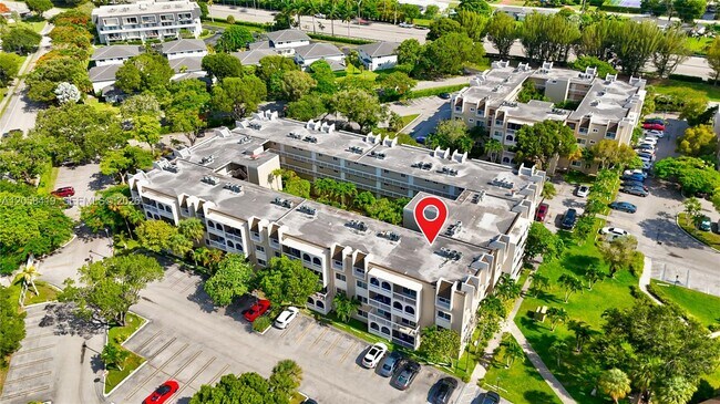 Building Photo - 7910 Camino Real