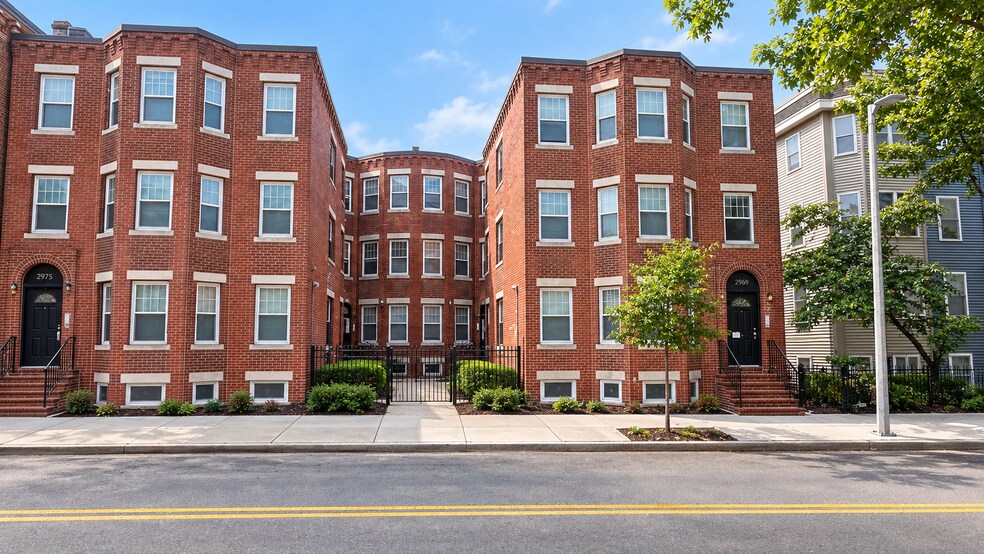 Building Photo - 2973 Washington St