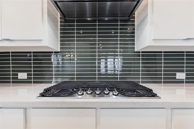 Building Photo - 8528 Pine Valley Dr