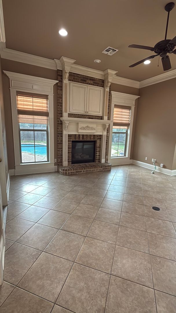 Building Photo - Rental Property in Twelve Oaks