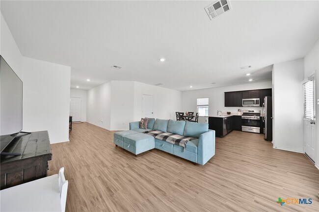 Building Photo - 378 Geode Glen