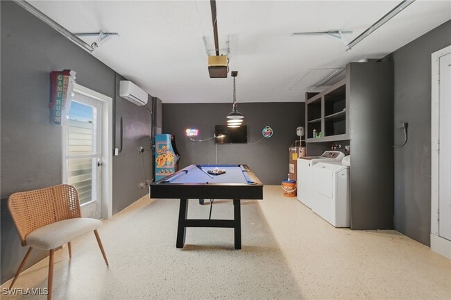 Building Photo - 4044 Country Club Blvd