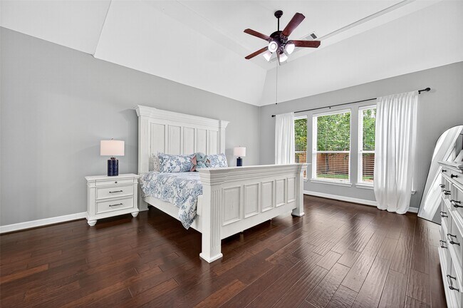 Building Photo - 6854 Adrienne Arbor Dr