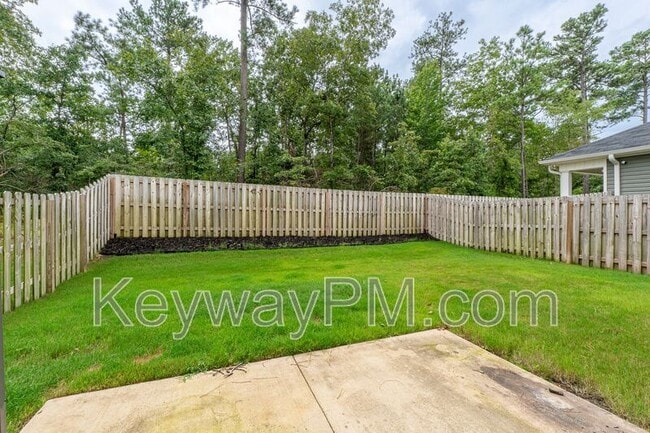 Building Photo - 837 Elsie Dr