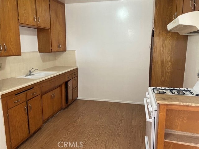 Building Photo - 1050 College View Dr