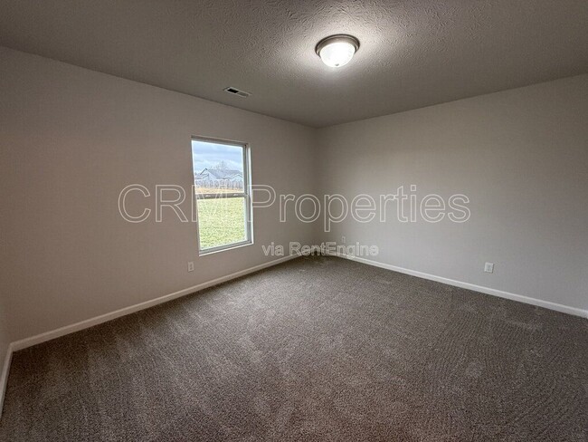 Building Photo - 306 Shrack Ln