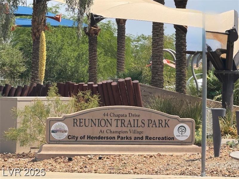 Building Photo - 62 Morning Mimosa Ct