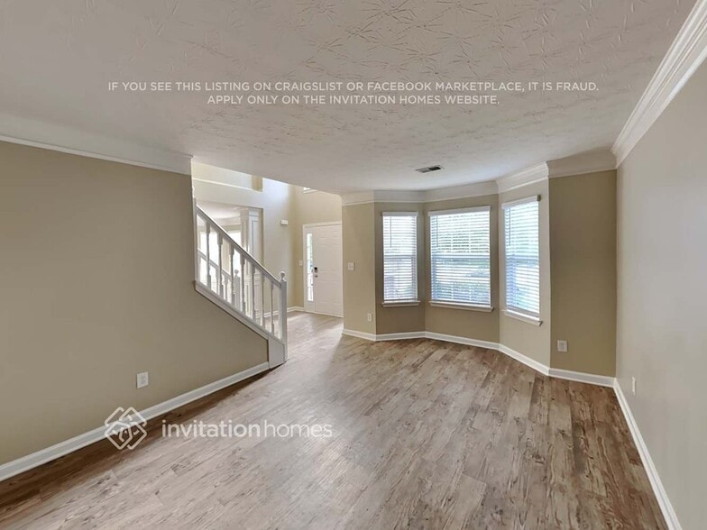 Building Photo - 2245 Corkscrew Way