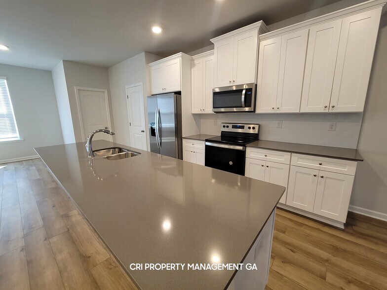 Building Photo - 82 Werner Brook Way SW