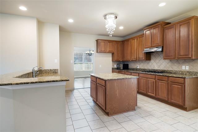 Building Photo - 2324 Amesbury Dr