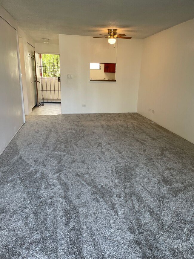 Building Photo - Victoria Plaza - Makiki/Punchbowl - 2/2/1 ...