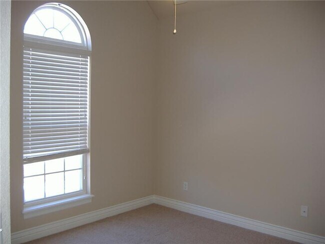 Building Photo - ***34 Witherby Drive***