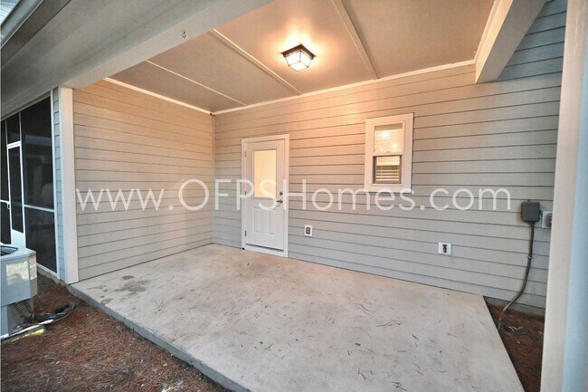 Building Photo - 312 N Sand Palm Rd