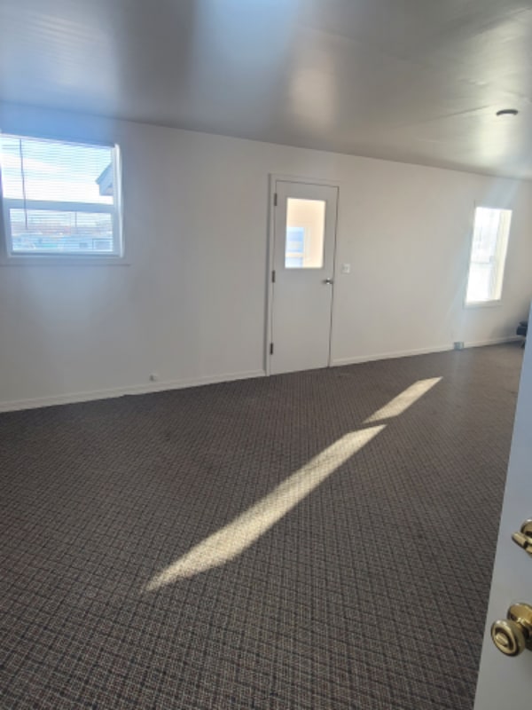 Building Photo - 308 Moore Ln