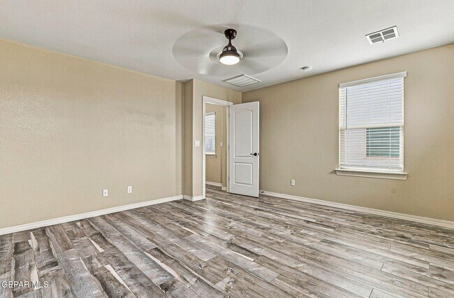 Building Photo - 14525 Juan Diego Dr