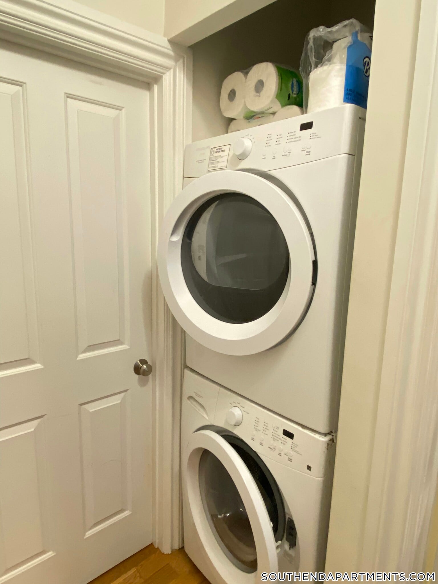 Building Photo - 656 Massachusetts Ave