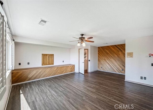 Building Photo - 39812 Golfers Dr