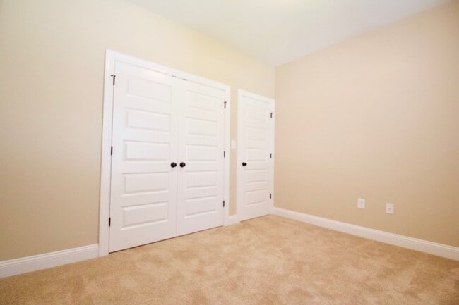 Building Photo - "Brand New Construction". Quiet Location, ...