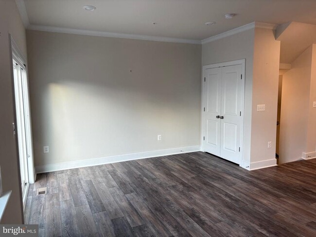 Building Photo - 139 Rubens Dr