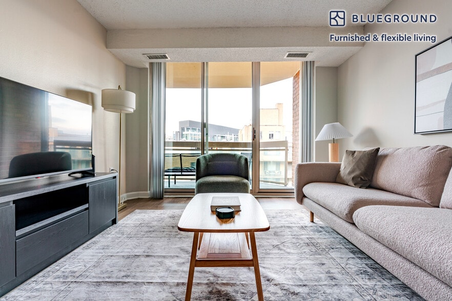 Building Photo - 2140 L St NW