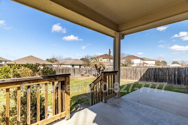 Building Photo - 3329 Bluebird Ridge Dr