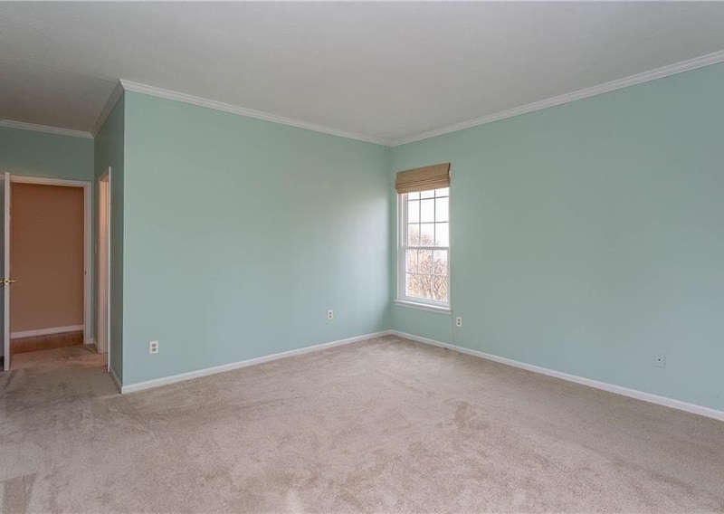 Building Photo - 608 Burr Oak Dr