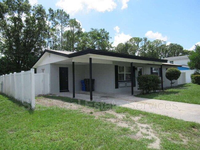 Building Photo - 2823 Kathryn Ave