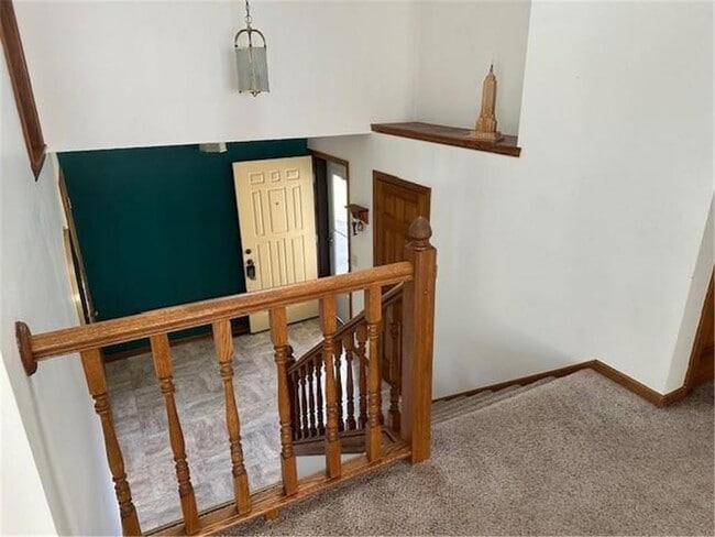 Building Photo - 698 Hanover Ct