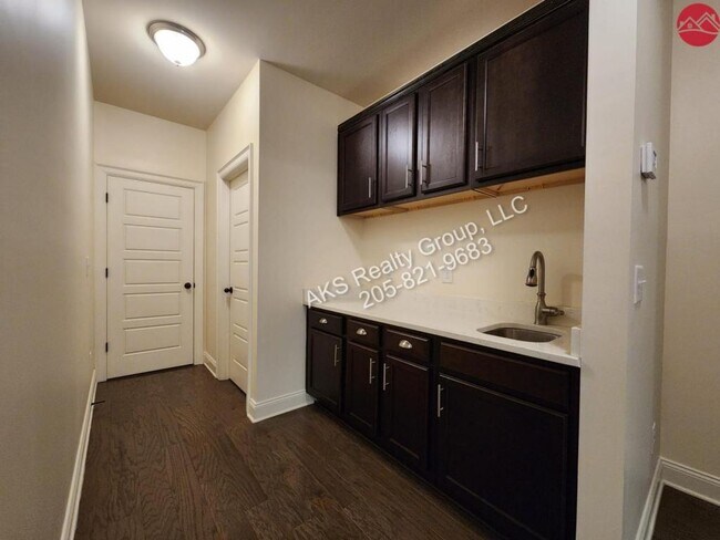 Building Photo - 1501 Scout Trace