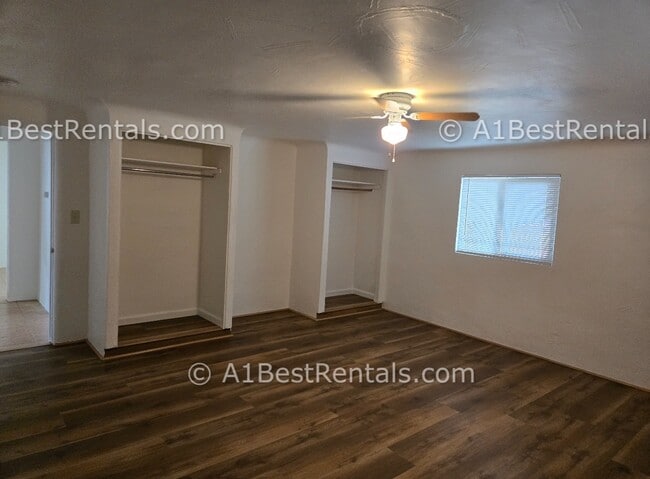 Building Photo - 5017 Parker Rd