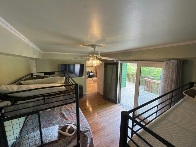 Building Photo - 169 Brookview Ln