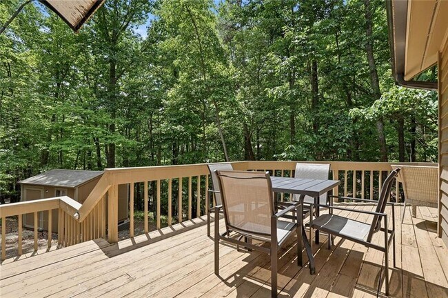 Building Photo - 112 Trout Lily Trail