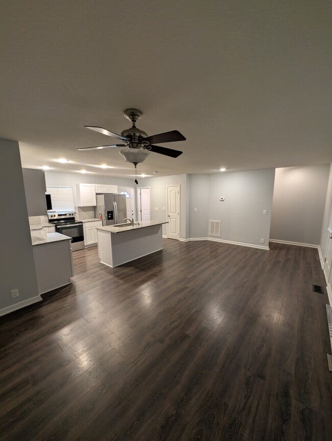 Building Photo - 2622 Big River Overlook Dr