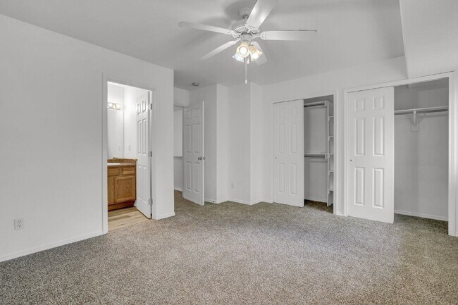 Building Photo - 6769 Rio Bravo Grove