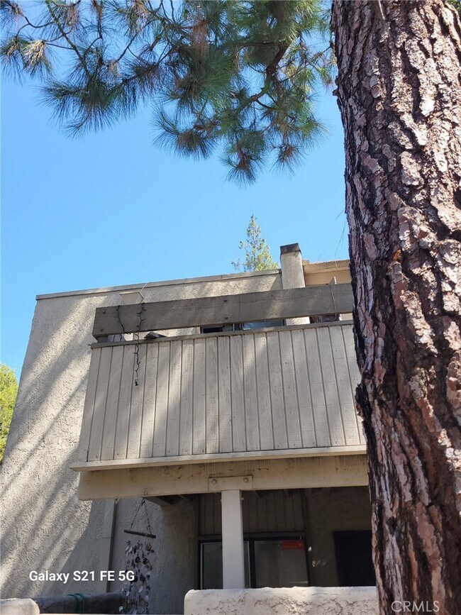 Building Photo - 3010 Associated Rd